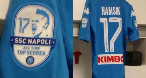 نابولي يخلّد إنجاز قائده بشعار استثنائي